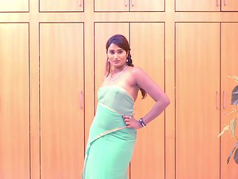 Swathi Naidu’s horny Telugu sexy naked babe