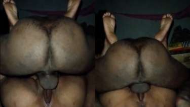 Husband and wife performed yoga sex on the occasion